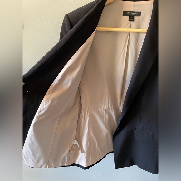 Ann Taylor Blazer - Picture 4 of 4